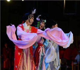 非遺新活力，琴韻傳四方——徐州琴書企業(yè)形象策劃展演引爆人民舞臺(tái)觀看熱潮